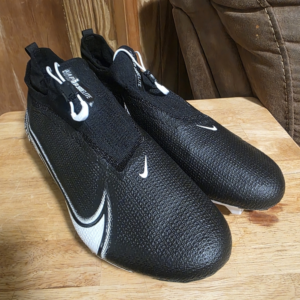 Nike Vapor Edge Elite 360 ​​Flyknit Football Boots WIDE 14 Black White CV6317-00